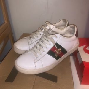 Gucci Ace Embroidered ‘Bee’ (Send offers)